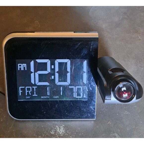 La Crosse Technology Projection Alarm Clock W85923 V3 Digital Indoor Temp Works - Picture 3 of 3